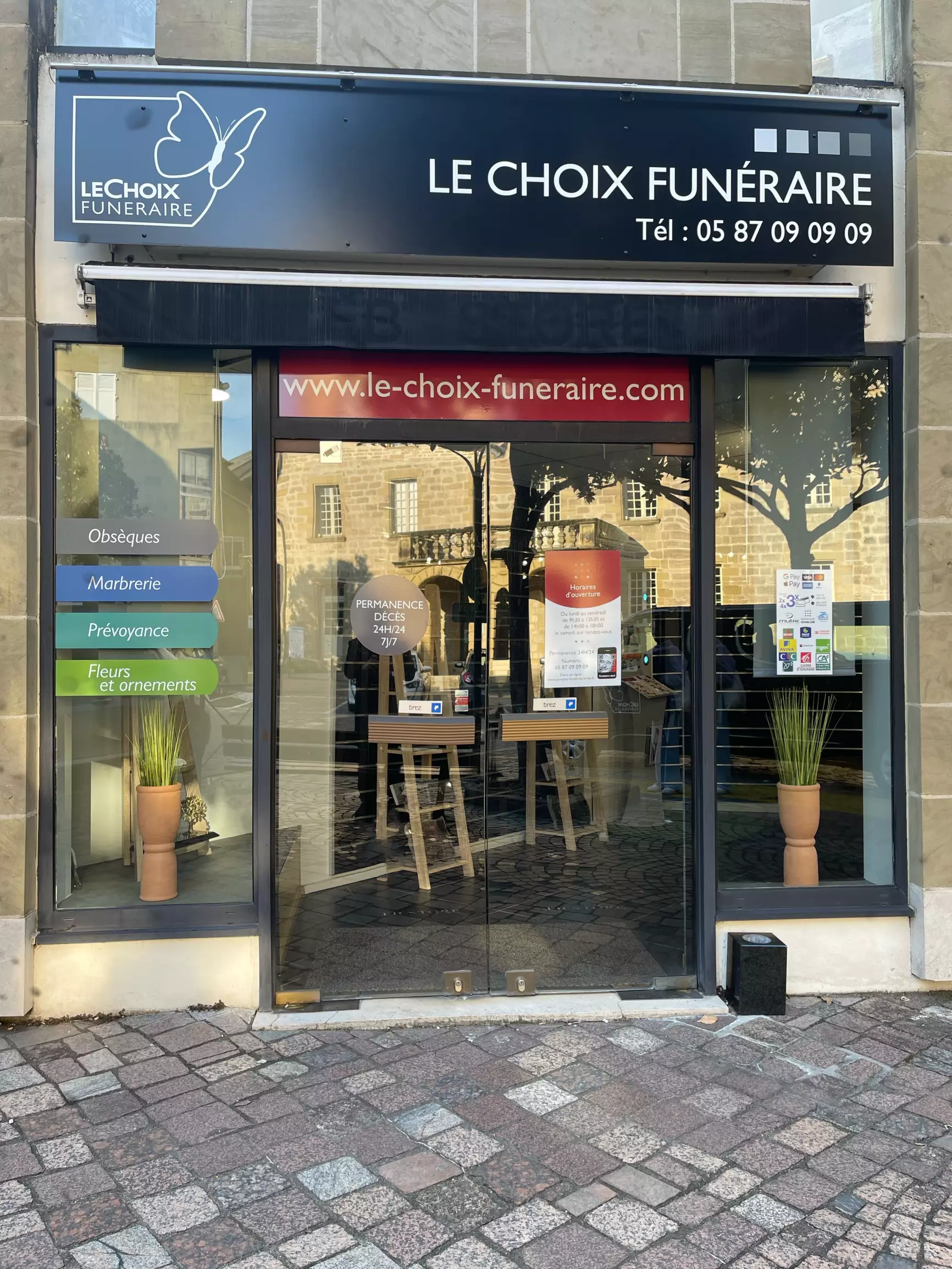 /medias/site/brive/Agence/best%20off/devanture%20brive.JPEG